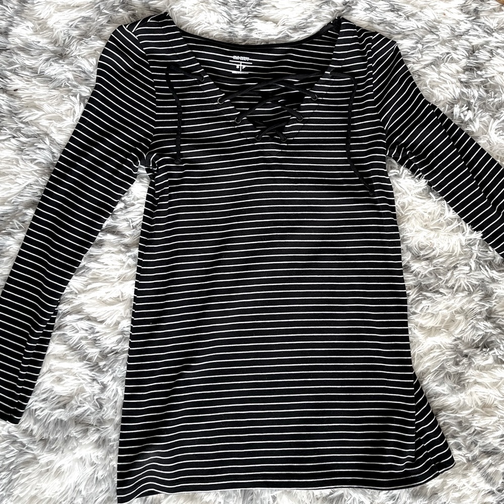 Old Navy women’s blouse, size small